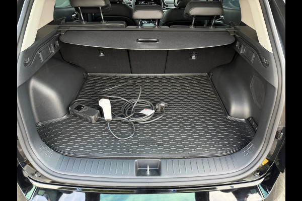 Kia Sportage 1.6 T-GDi Plug-in Hybrid AWD DynamicLine - Automaat - Navi - Camera