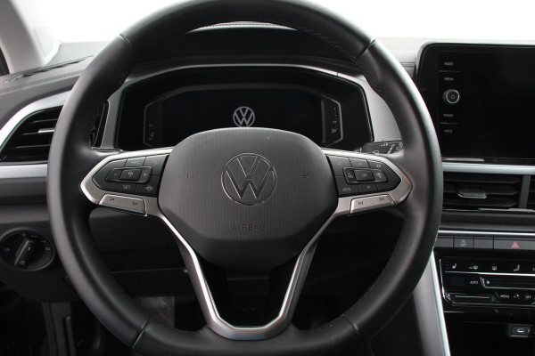 Volkswagen T-Roc 1.5 TSI 150pk DSG Life | Navigatie | Apple Carplay/Android Auto | Parkeersensoren | Camera | Adaptive Cruise Control | Park Assist | Stoelverwarming | Ledverlichting voor | Virtual Cockpit | Climate Control