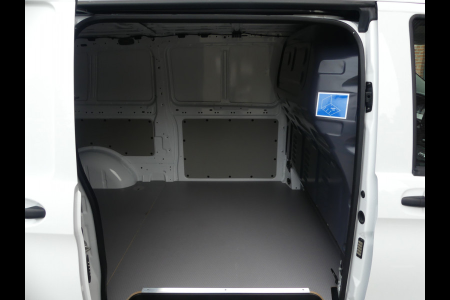 Mercedes-Benz eVito eVito 112 L3 60 kWh L3 Camera/Navigatie/PDC/Stoelverwarming