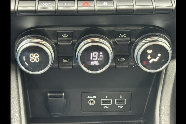 Renault Captur 1.0 TCe 100 Zen Cruise control Climate control navigatie Achteruitrijcamera plus sensoren Apple / Android