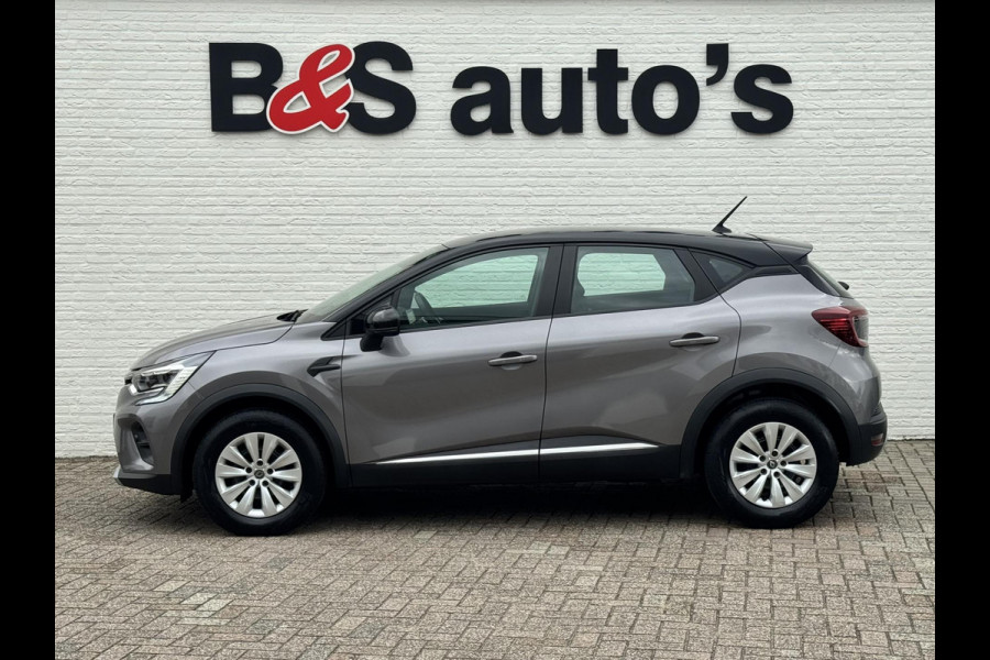 Renault Captur 1.0 TCe 100 Zen Cruise control Climate control navigatie Achteruitrijcamera plus sensoren Apple / Android
