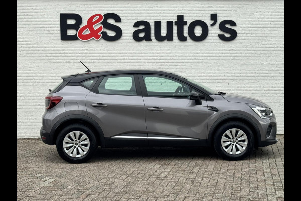 Renault Captur 1.0 TCe 100 Zen Cruise control Climate control navigatie Achteruitrijcamera plus sensoren Apple / Android
