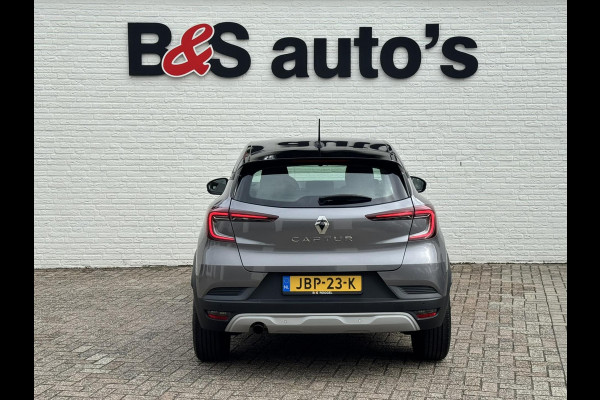Renault Captur 1.0 TCe 100 Zen Cruise control Climate control navigatie Achteruitrijcamera plus sensoren Apple / Android