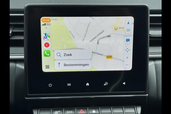 Renault Captur 1.0 TCe 100 Zen Cruise control Climate control navigatie Achteruitrijcamera plus sensoren Apple / Android