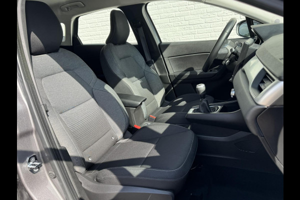 Renault Captur 1.0 TCe 100 Zen Cruise control Climate control navigatie Achteruitrijcamera plus sensoren Apple / Android