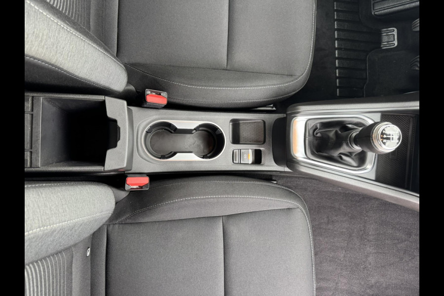 Renault Captur 1.0 TCe 100 Zen Cruise control Climate control navigatie Achteruitrijcamera plus sensoren Apple / Android