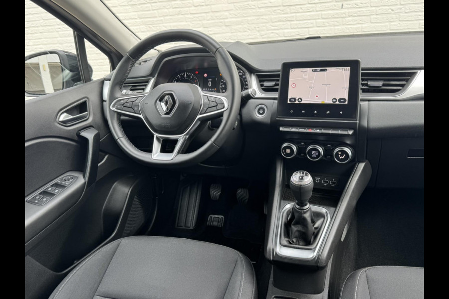 Renault Captur 1.0 TCe 100 Zen Cruise control Climate control navigatie Achteruitrijcamera plus sensoren Apple / Android