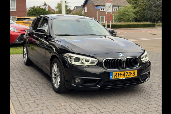BMW 1-Serie (f20) 118i Automaat Corporate Lease High Executive | Navigatie, Leer, Stoelverwarming, LED, Parkeersensoren