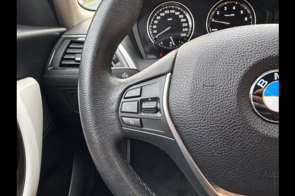 BMW 1-Serie (f20) 118i Automaat Corporate Lease High Executive | Navigatie, Leer, Stoelverwarming, LED, Parkeersensoren