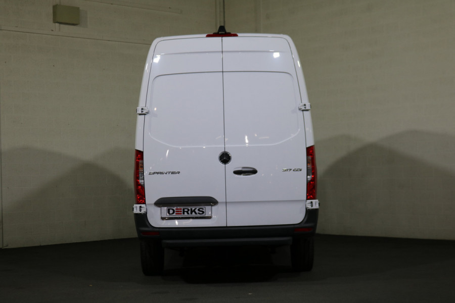Mercedes-Benz Sprinter 317 CDI L2 H2 Pro Navigatie Led BPM Vrij
