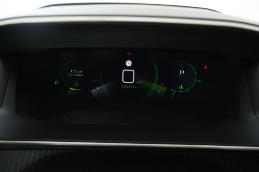 Peugeot 208 1.2 PureTech Allure Pack Automaat, apple carplay, climate