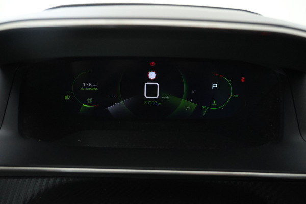 Peugeot 208 1.2 PureTech Allure Pack Automaat, apple carplay, climate