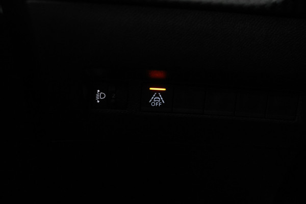 Peugeot 208 1.2 PureTech Allure Pack Automaat, apple carplay, climate