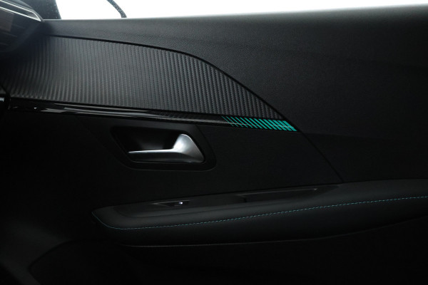 Peugeot 208 1.2 PureTech Allure Pack Automaat, apple carplay, climate