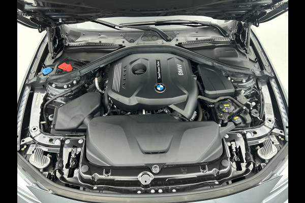 BMW 4 Serie Gran Coupé 430i High Executive M-sport(NL-auto, Dealer OnderH, Panorama, H&K, Navi, StoelV, Climate Con, Leder, Etc)
