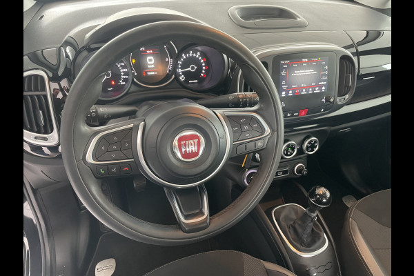 Fiat 500L 1.4 CROSS 4cil. Cruise control - Airco - Navigatie - Trekhaak - Parkeersensoren voor en achter - Stoelverwarming - Bluetooth - Mistlampen voor - Multifunctioneel stuurwiel - Licht metalen 17 inch - U-connect