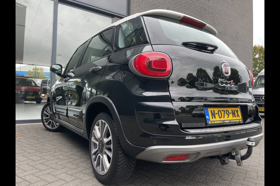 Fiat 500L 1.4 CROSS 4cil. Cruise control - Airco - Navigatie - Trekhaak - Parkeersensoren voor en achter - Stoelverwarming - Bluetooth - Mistlampen voor - Multifunctioneel stuurwiel - Licht metalen 17 inch - U-connect