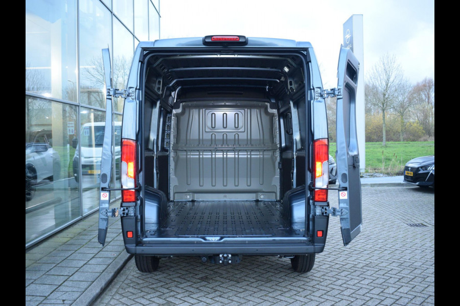Peugeot Boxer L2H2 3.5t 2.2 140PK Automaat | CAMERA | CRUISE CONTROL | E.C.C. | NAVIGATIE | TREKHAAK