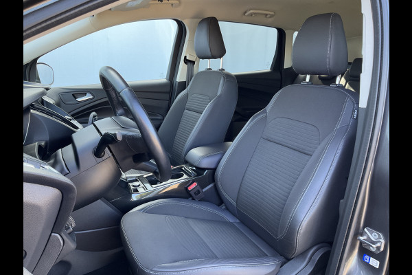 Ford Kuga 1.5 EcoBoost 150pk Ultimate Nav/Cruise Stoel/Stuurverw Elek.Klep Voll.Onderhouden!