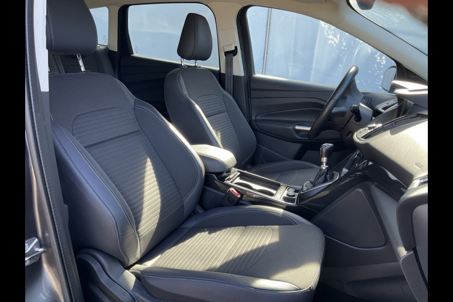 Ford Kuga 1.5 EcoBoost 150pk Ultimate Nav/Cruise Stoel/Stuurverw Elek.Klep Voll.Onderhouden!