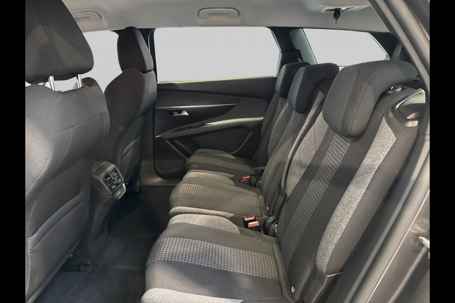 Peugeot 5008 1.2 PureTech Active Pack Business 7-ZITTER
