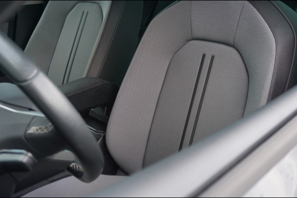 Seat Leon 130PK Style ADAPTIVE | TREKHAAK | WINTERPACK | CAMERA | KEYLESS! Seat Leon 130PK Style ADAPTIVE | TREKHAAK | WINTERPACK | CAMERA | KEYLESS!