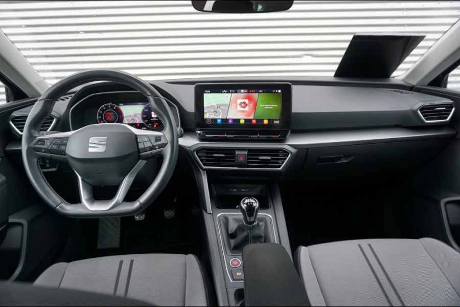 Seat Leon 130PK Style ADAPTIVE | TREKHAAK | WINTERPACK | CAMERA | KEYLESS! Seat Leon 130PK Style ADAPTIVE | TREKHAAK | WINTERPACK | CAMERA | KEYLESS!