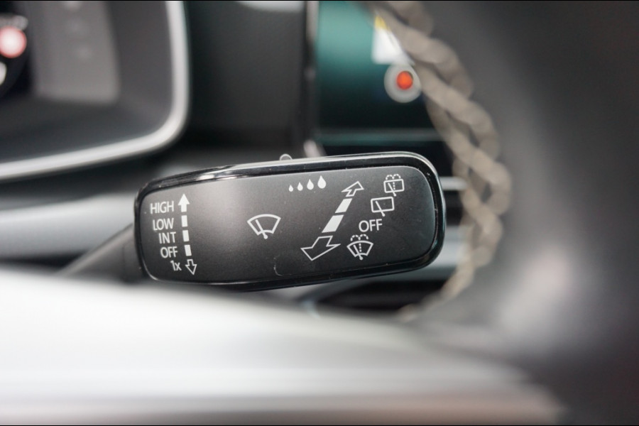 Seat Leon 130PK Style ADAPTIVE | TREKHAAK | WINTERPACK | CAMERA | KEYLESS! Seat Leon 130PK Style ADAPTIVE | TREKHAAK | WINTERPACK | CAMERA | KEYLESS!