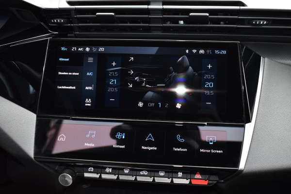 Peugeot 308 SW 1.2 130PK Aut. PureTech GT | Navi | Stoelverw. | 360 camera | Incl. garantie Peugeot 308 SW 1.2 130PK Aut. PureTech GT | Navi | Stoelverw. | 360 camera | Incl. garantie
