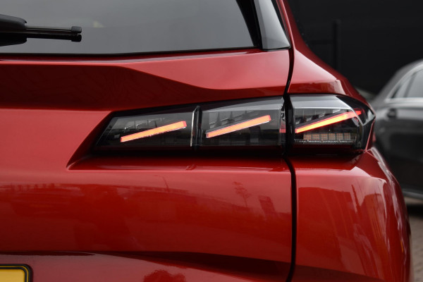 Peugeot 308 SW 1.2 130PK Aut. PureTech GT | Navi | Stoelverw. | 360 camera | Incl. garantie Peugeot 308 SW 1.2 130PK Aut. PureTech GT | Navi | Stoelverw. | 360 camera | Incl. garantie