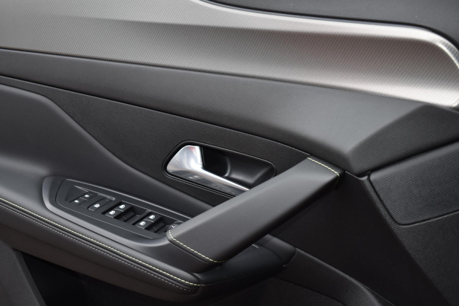 Peugeot 308 SW 1.2 130PK Aut. PureTech GT | Navi | Stoelverw. | 360 camera | Incl. garantie Peugeot 308 SW 1.2 130PK Aut. PureTech GT | Navi | Stoelverw. | 360 camera | Incl. garantie