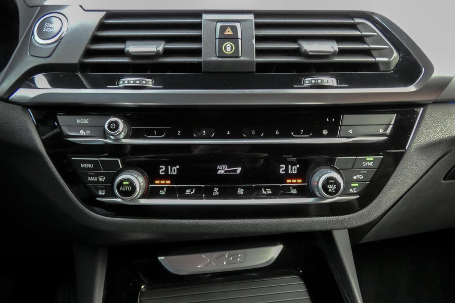 BMW X3 XDrive30e High Executive | STOELVERWARMING | CAMERA | LEDER | DIGITAAL DASHBOARD