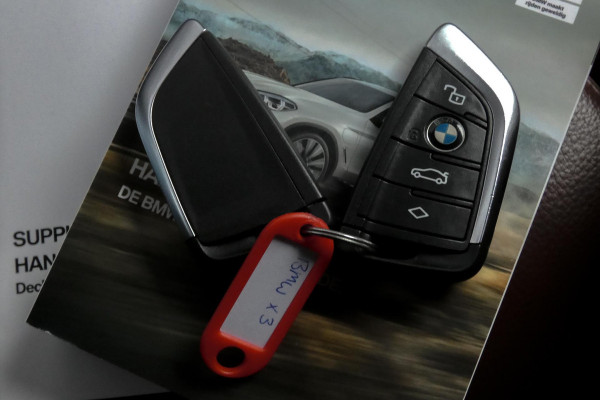 BMW X3 XDrive30e High Executive | STOELVERWARMING | CAMERA | LEDER | DIGITAAL DASHBOARD