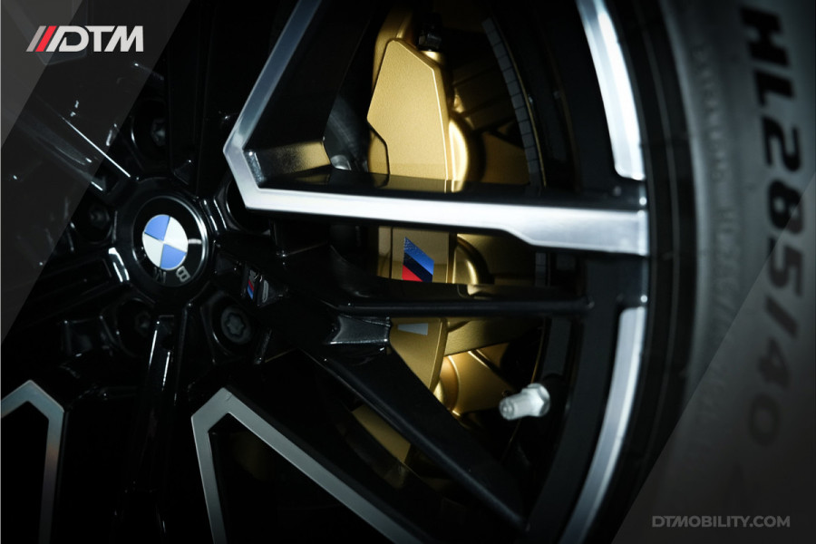 BMW 5 Serie Touring M5 | Drivers Package | Keramisch | Origineel Nederlands | 1e eigenaar | Carbon