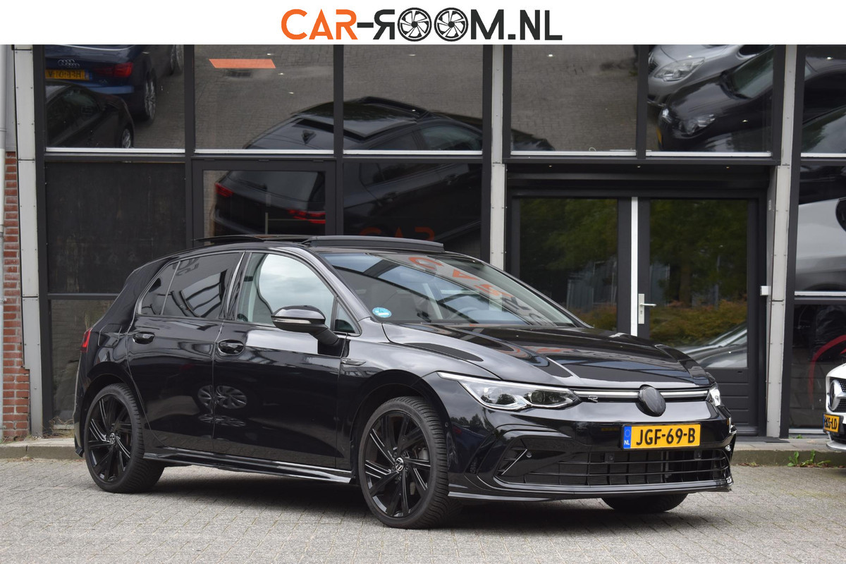 Volkswagen Golf 1.5 eTSI R Line IQ Pano Massage Stuurvw Sfeer D.Hoek ACC Lane Volkswagen Golf 1.5 eTSI R Line IQ Pano Massage Stuurvw Sfeer D.Hoek ACC Lane