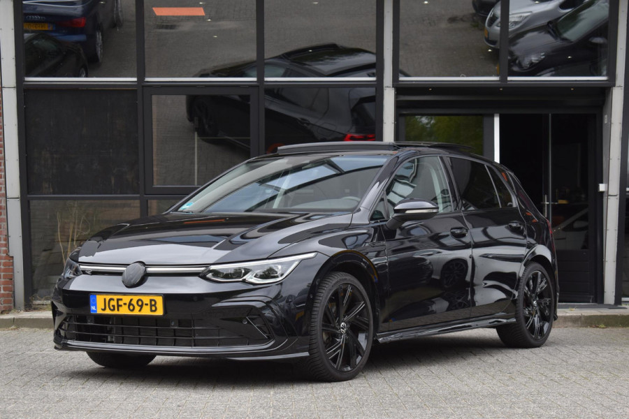 Volkswagen Golf 1.5 eTSI R Line IQ Pano Massage Stuurvw Sfeer D.Hoek ACC Lane