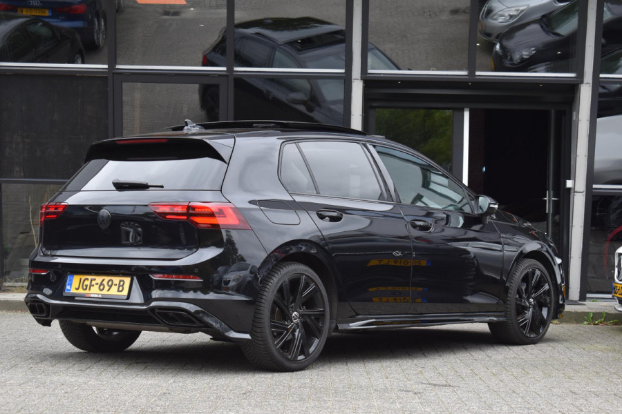 Volkswagen Golf 1.5 eTSI R Line IQ Pano Massage Stuurvw Sfeer D.Hoek ACC Lane