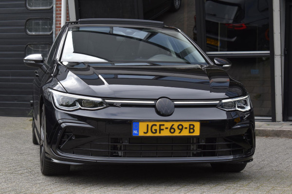 Volkswagen Golf 1.5 eTSI R Line IQ Pano Massage Stuurvw Sfeer D.Hoek ACC Lane