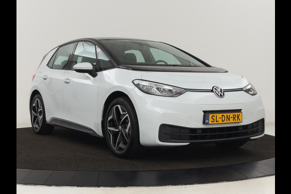 Volkswagen ID.3 Pro 58 kWh | Carplay | Navigatie | Sfeerverlichting | DAB | Full LED | Parkeerhulp | Climate control | Bluetooth
