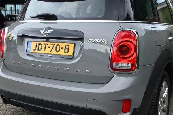 MINI Countryman 2.0 Cooper S E ALL4 Chili 225 PK Dealer o.h Pano Camera LED PDC 17''