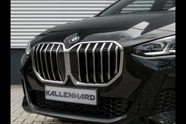 BMW 2 Serie Active Tourer 225e xDrive - M-Sport - Pano - 360 Camera - Head-up