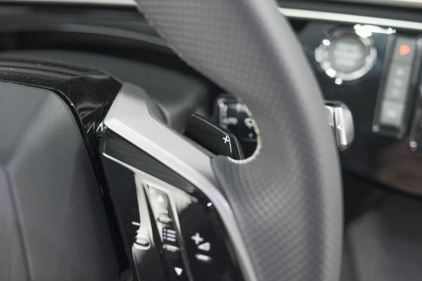 Peugeot 3008 Hybrid 145 e-DCS6 GT | Elektrische Kofferklep | Camera | Adaptieve Cruise Control | Apple CarPlay