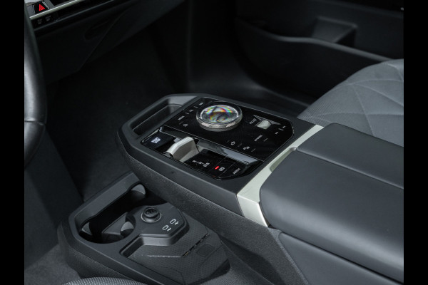 BMW iX xDrive40 - Driving Ass Prof - Harman Kardon - Stoelventilatie