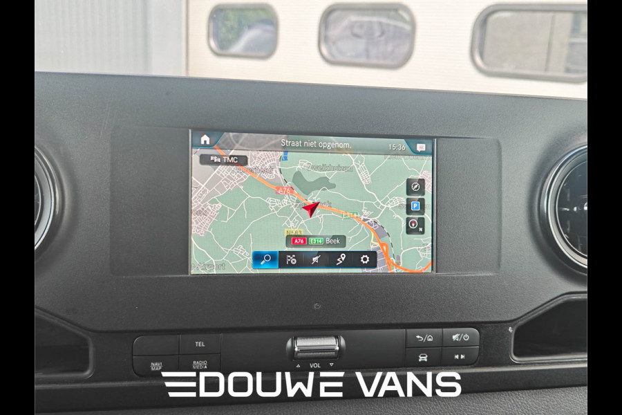 Mercedes-Benz Sprinter 316 Automaat Open Laadbak DC MBUX 7 Persoons Airco Trekhaak Mercedes-Benz Sprinter 316 Automaat Open Laadbak DC MBUX 7 Persoons Airco Trekhaak