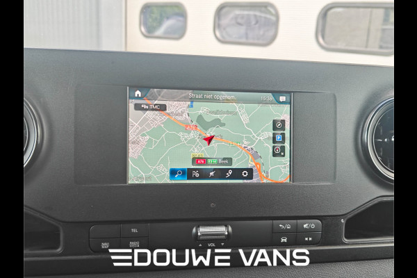 Mercedes-Benz Sprinter 316 Automaat Open Laadbak DC MBUX 7 Persoons Airco Trekhaak Mercedes-Benz Sprinter 316 Automaat Open Laadbak DC MBUX 7 Persoons Airco Trekhaak