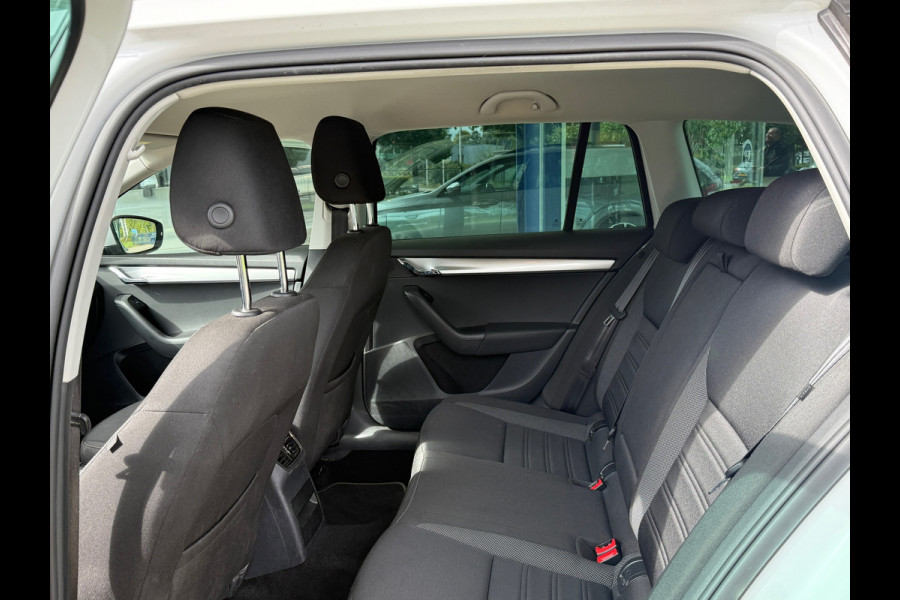 Škoda Octavia Combi 1.0 TSI DSG Greentech Ambition BNS Navi|Carplay|Trekhaak