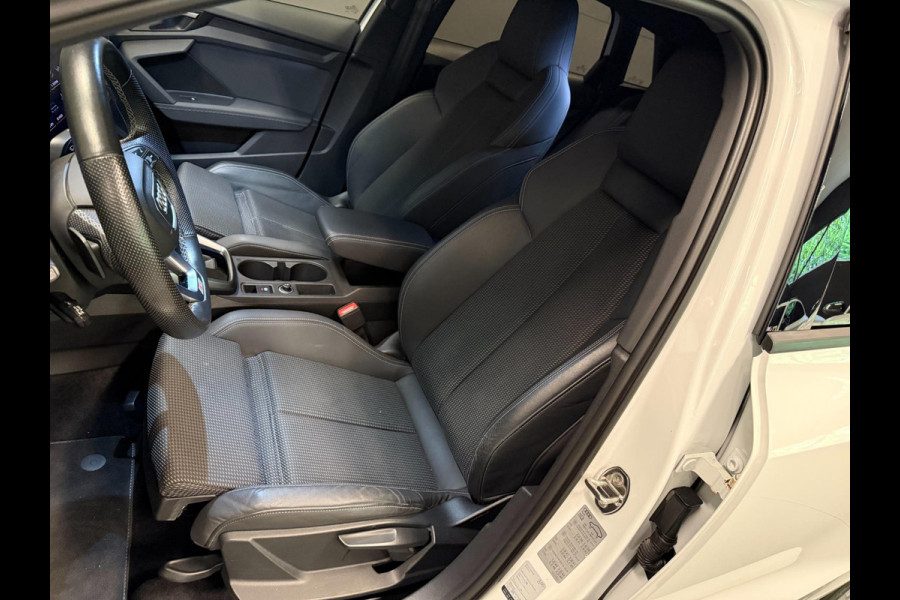 Audi A3 Sportback 40 TFSI e 2x S-LINE BLACK-LINE V-COCKPIT/NAVI/LED/DAB/CARPLAY/ECC/PDC/A-CRUISE///
