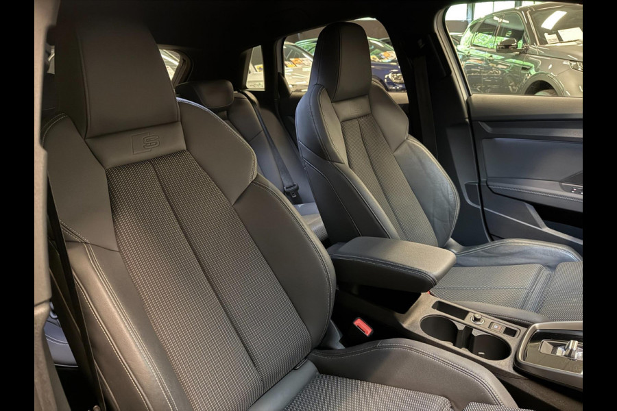 Audi A3 Sportback 40 TFSI e 2x S-LINE BLACK-LINE V-COCKPIT/NAVI/LED/DAB/CARPLAY/ECC/PDC/A-CRUISE///