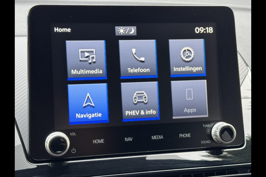 Mitsubishi Eclipse Cross 2.4 PHEV Intense+ Cruise control Climate control Navigatie Apple Android Parkeersensoren plus camera