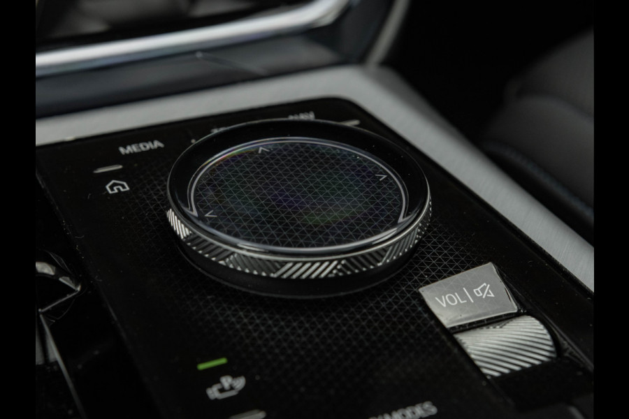 BMW X3 xDrive30e M-Sport Pro - Pano - Driving Ass Plus - Harman Kardon